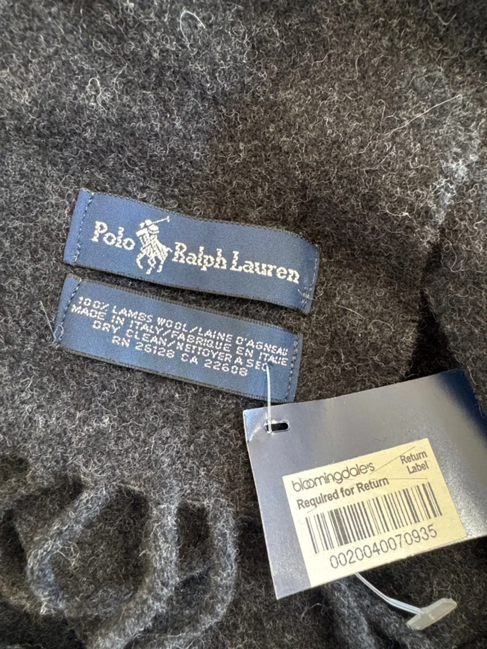 Polo Ralph Lauren Lambs wool scarf